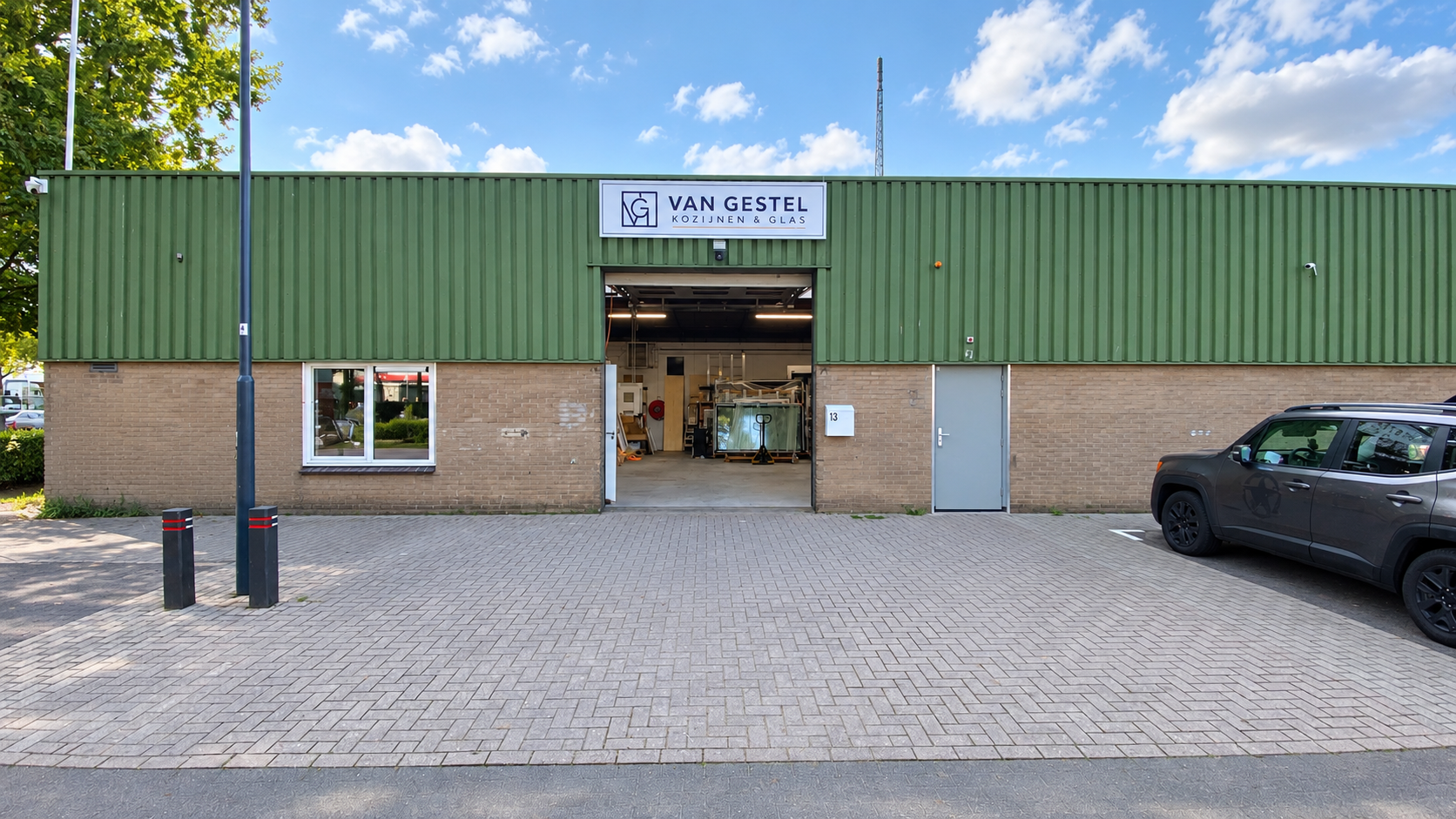 Showroom of Van Gestel Kozijnen & Glas in Helmond