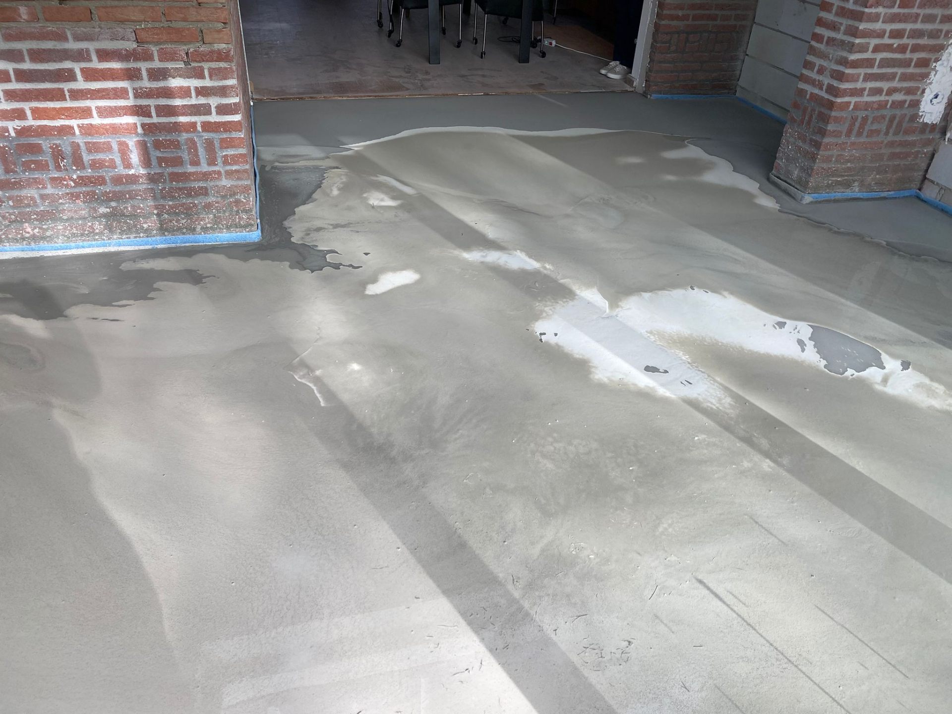 Dekvloer gestort uitbouw woning Veldhoven